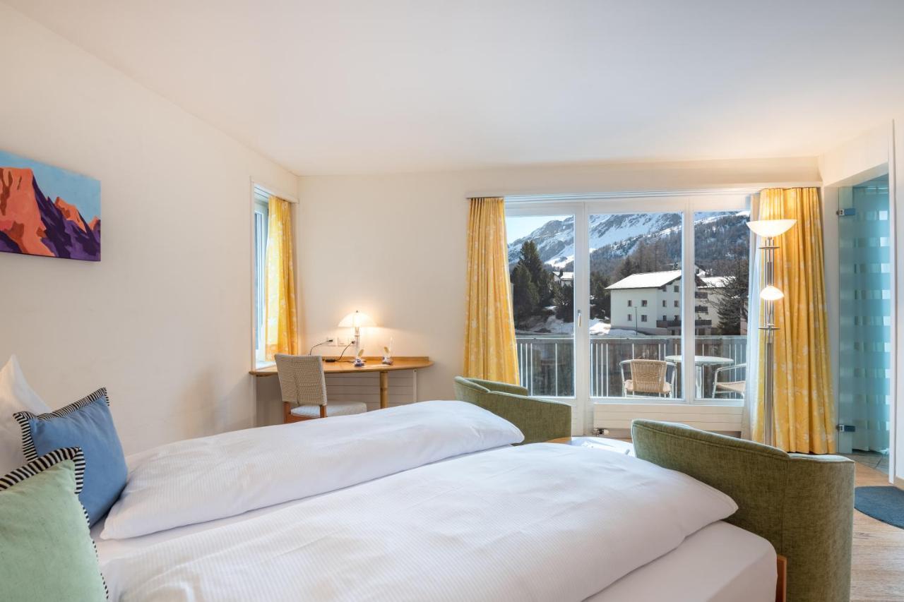 Schweizerhaus Swiss Quality Hotel Малоя Екстер'єр фото