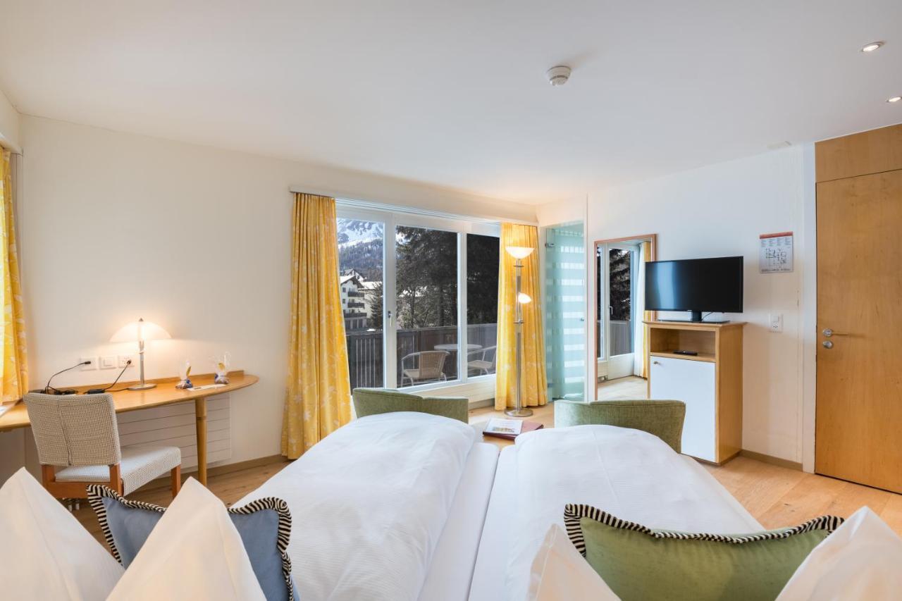 Schweizerhaus Swiss Quality Hotel Малоя Екстер'єр фото