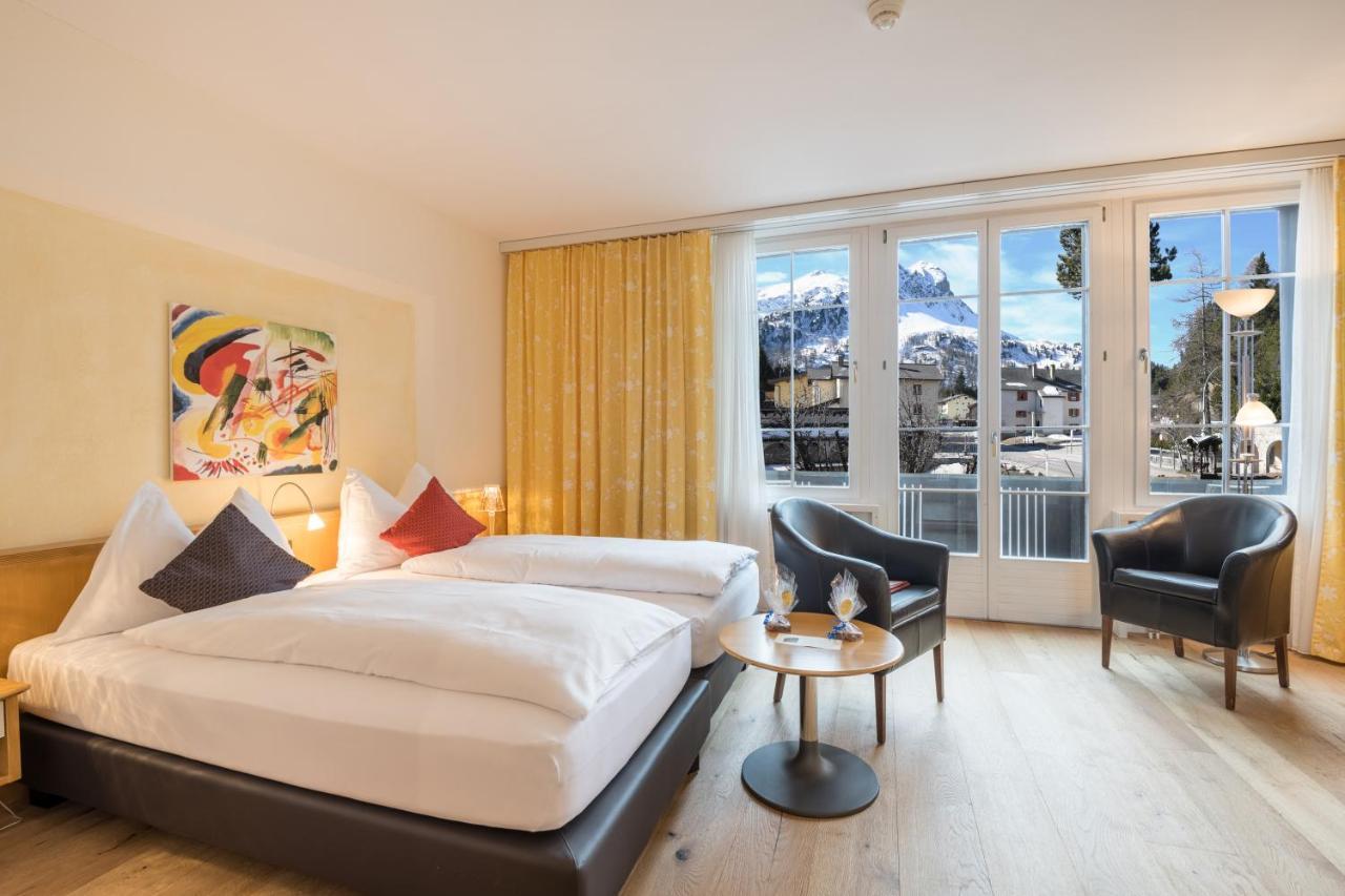 Schweizerhaus Swiss Quality Hotel Малоя Екстер'єр фото