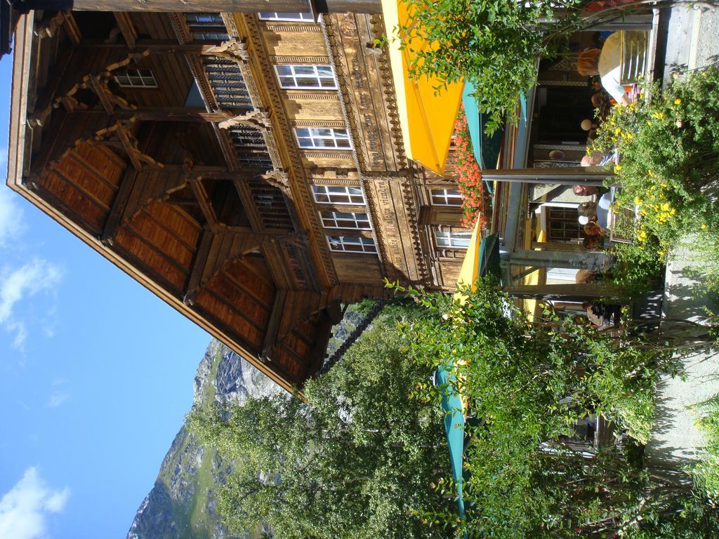 Schweizerhaus Swiss Quality Hotel Малоя Екстер'єр фото