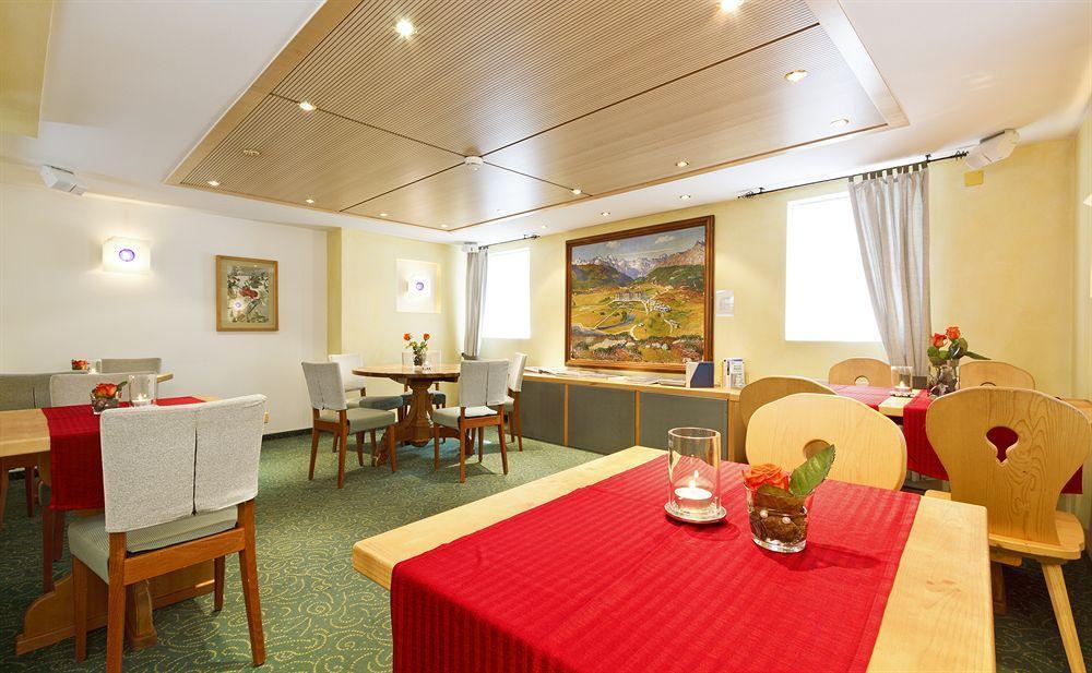 Schweizerhaus Swiss Quality Hotel Малоя Екстер'єр фото